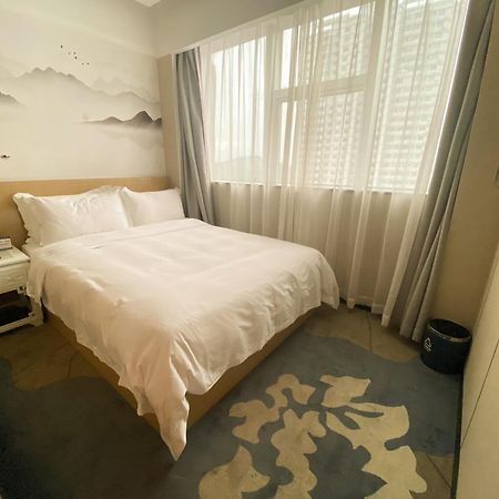 Paco Hotel Shenzhen Luohu Port Exterior photo