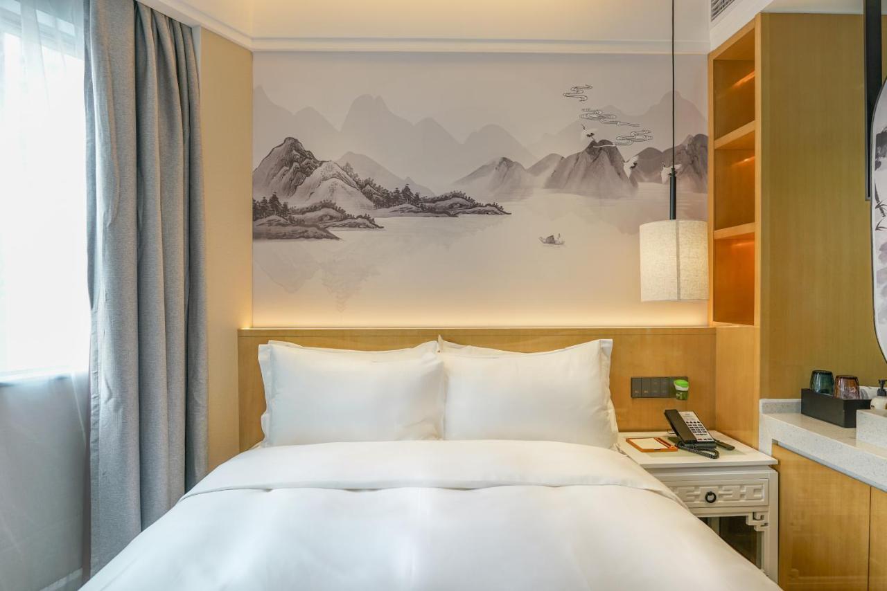 Paco Hotel Shenzhen Luohu Port Exterior photo