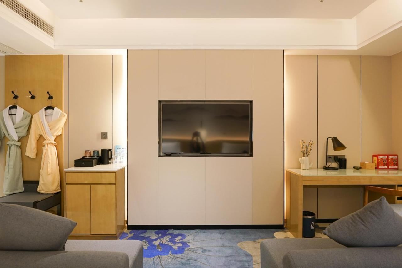 Paco Hotel Shenzhen Luohu Port Exterior photo