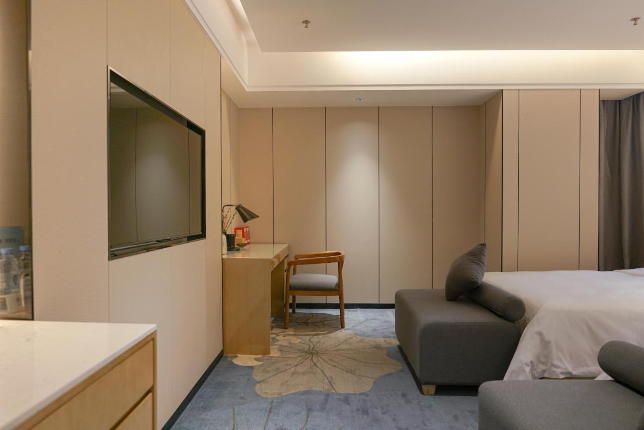 Paco Hotel Shenzhen Luohu Port Exterior photo