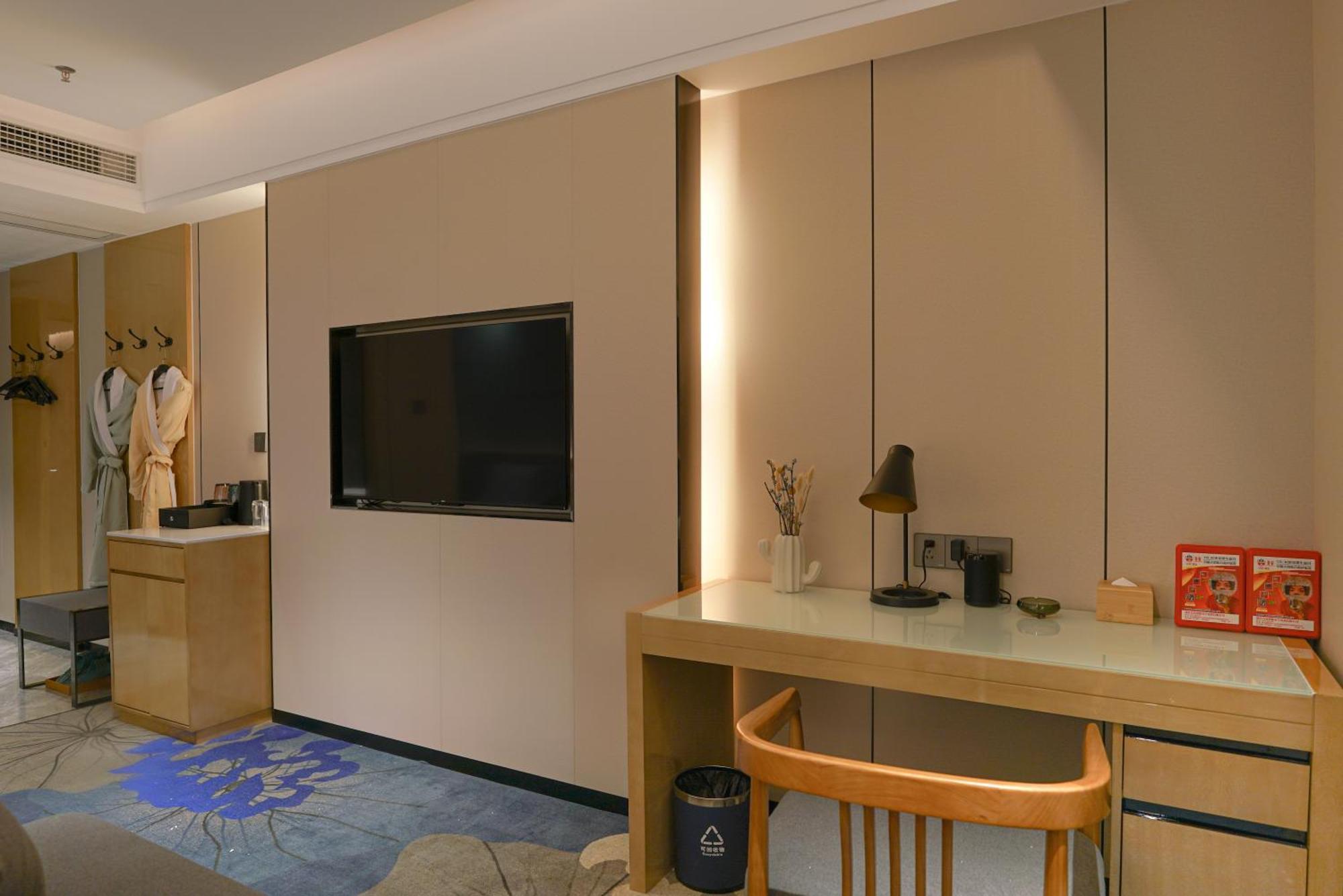 Paco Hotel Shenzhen Luohu Port Exterior photo