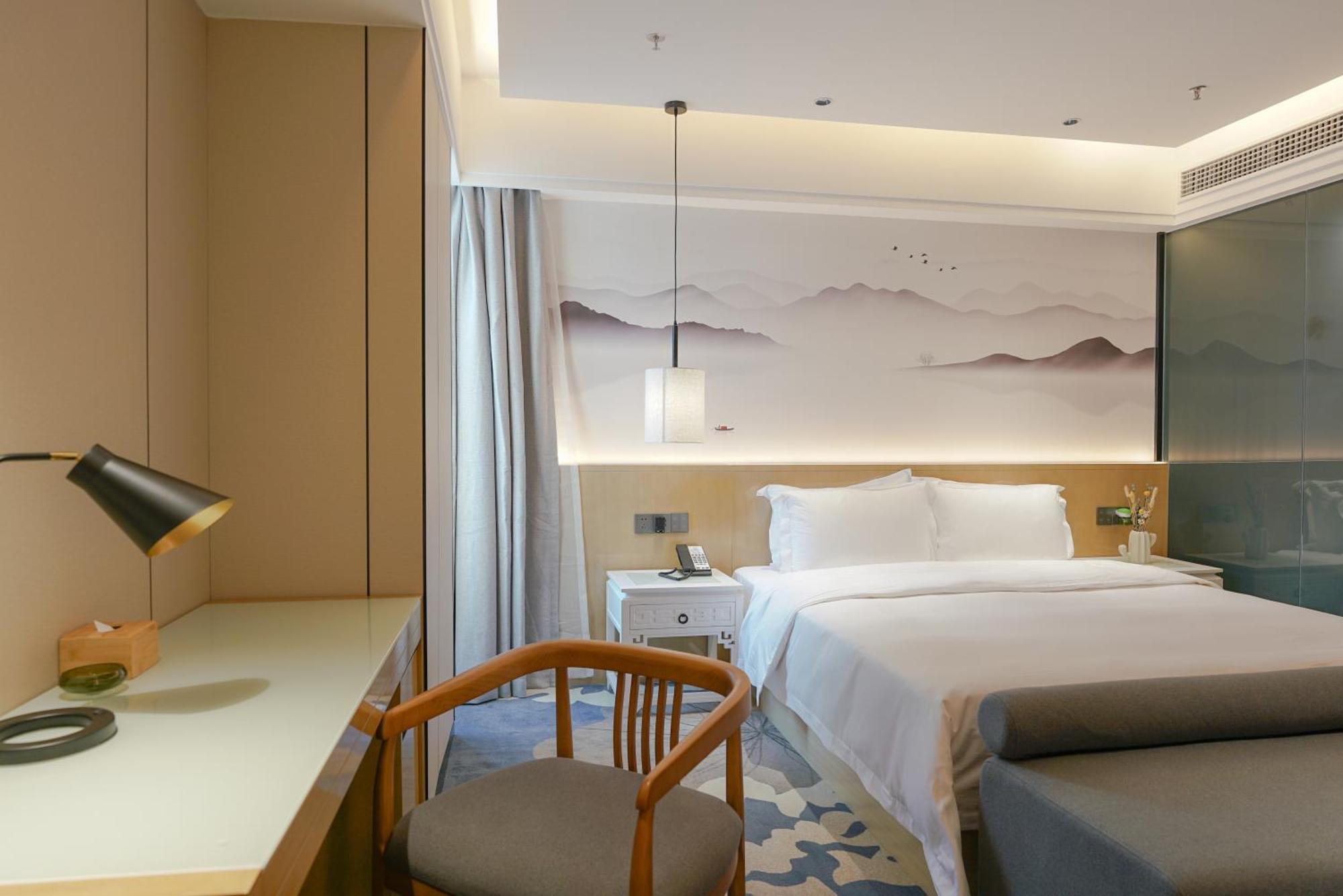 Paco Hotel Shenzhen Luohu Port Exterior photo